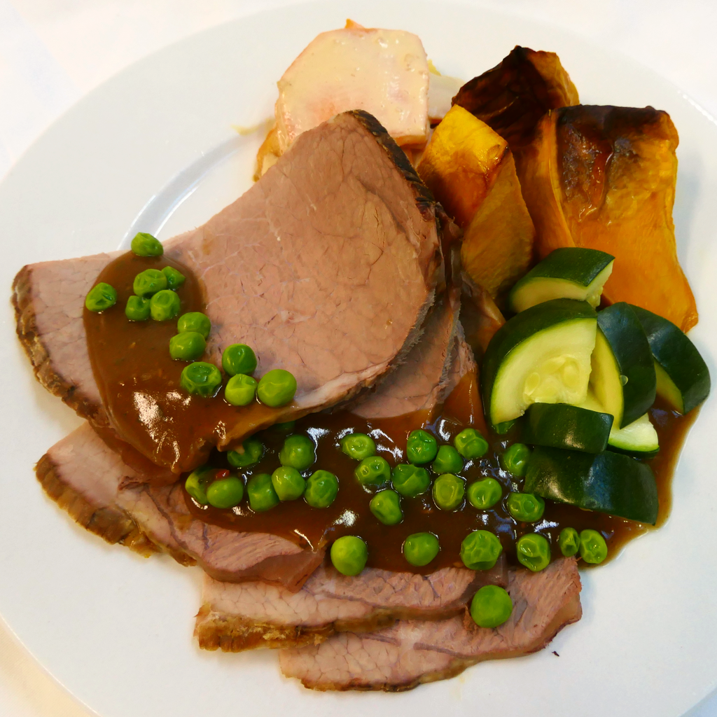 Roast Beef (Gravy).